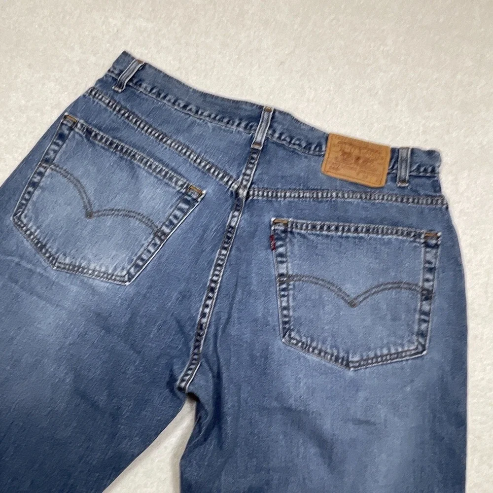 Vintage Levi's 505 Men's Jeans W38 L32 Blue Straight Regular 2001 Black Batwing